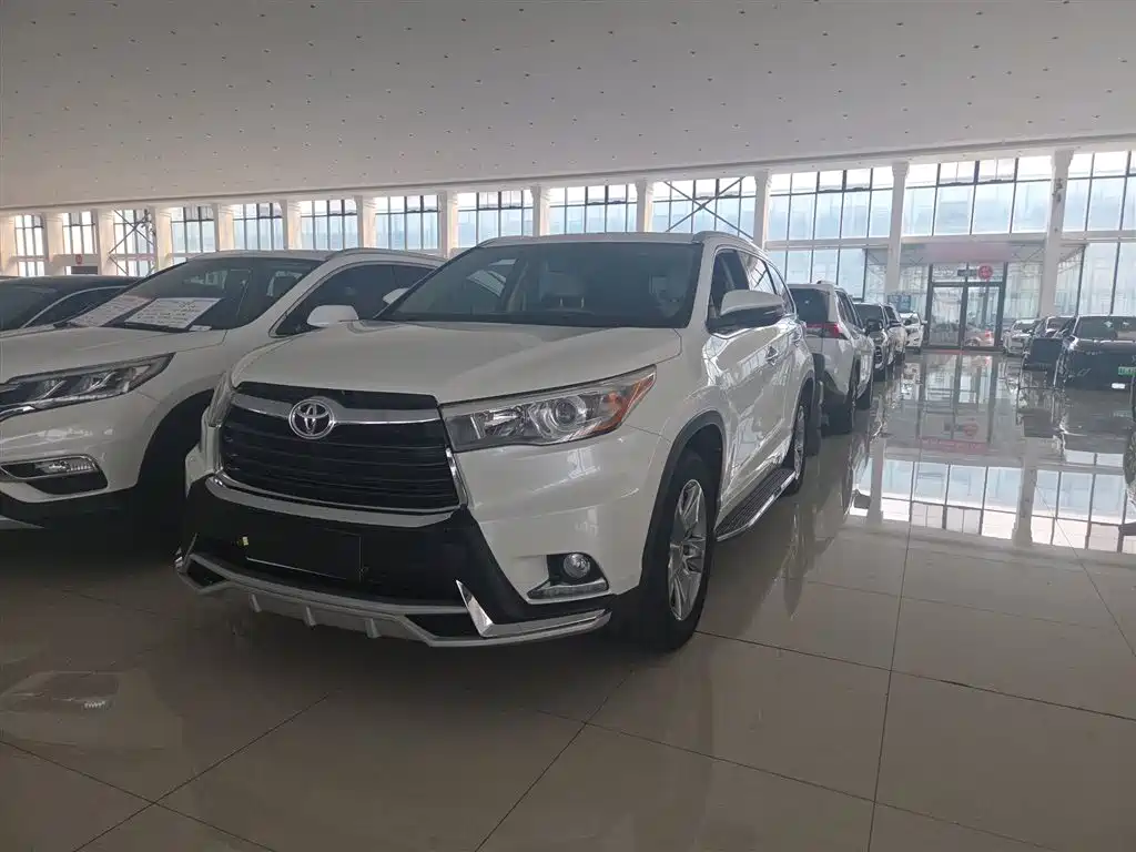Toyota Highlander 2015 2.0T AWD Luxury Edition 7-seater фото 2