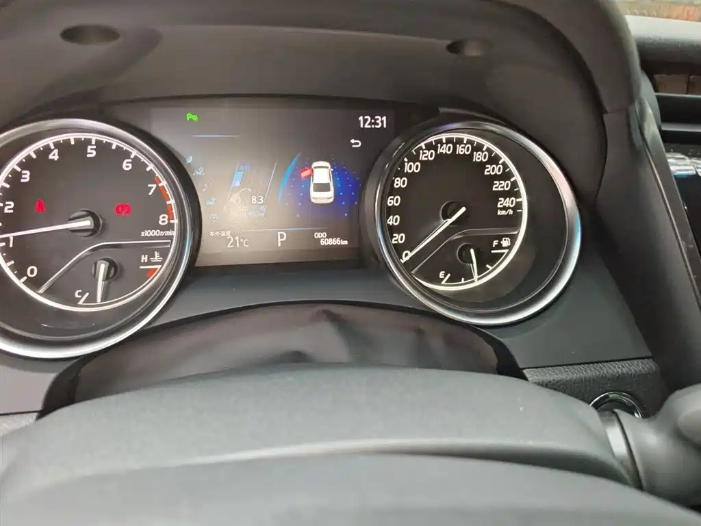 Toyota Camry 2019 2.5G Luxury Edition China VI фото 13