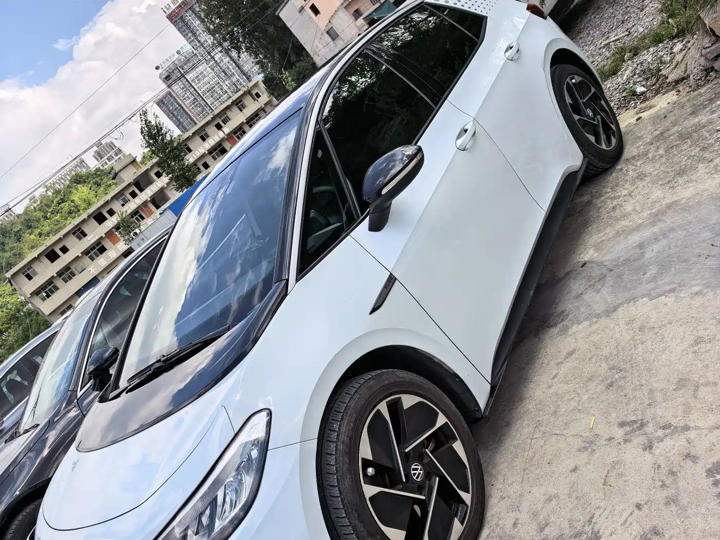 Фото 2 - Volkswagen ID.3