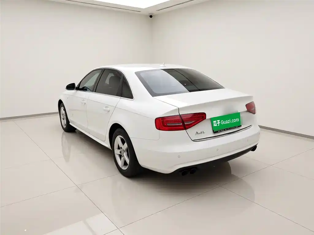 Audi A4L 2015 35 TFSI Auto Standard фото 4