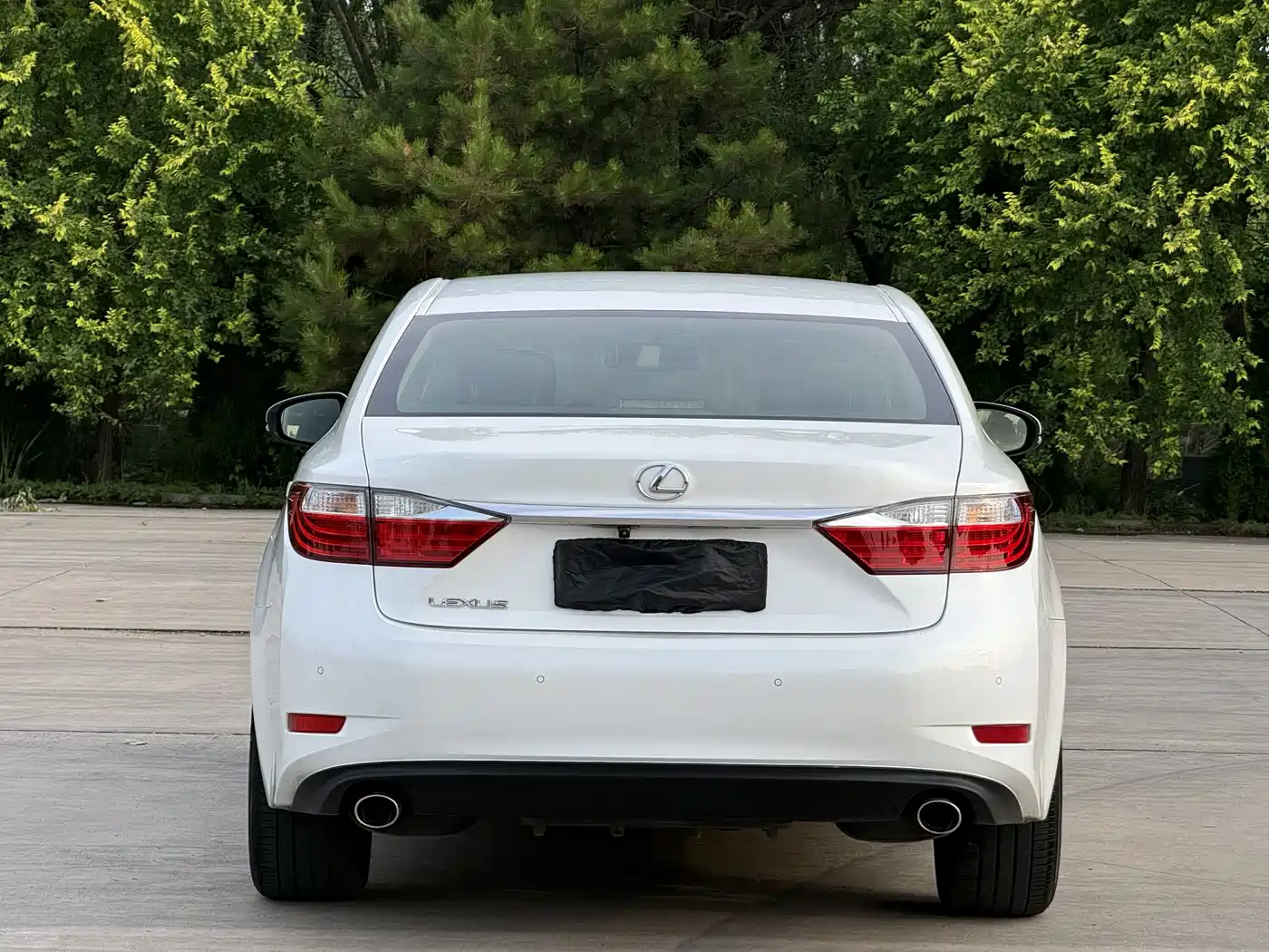 Фото 6 - Lexus ES