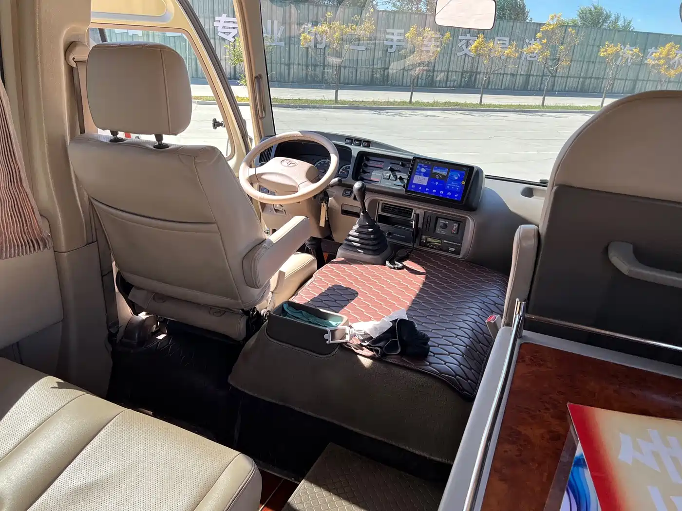 Toyota Coaster 2021 2019 4.0L Luxury Vehicle GRB53L-ZCMEK 20-seater 9GR