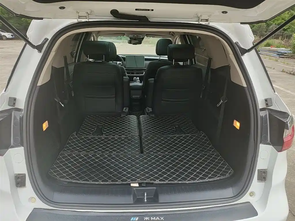 BYD Song MAX 2019 1.5T Auto Smart Connect Premium 6-seater China VI фото 19