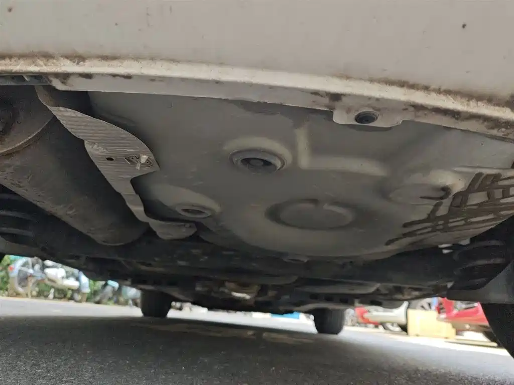 Volkswagen Polo 2018 1.5L Manual Safe Drive фото 25