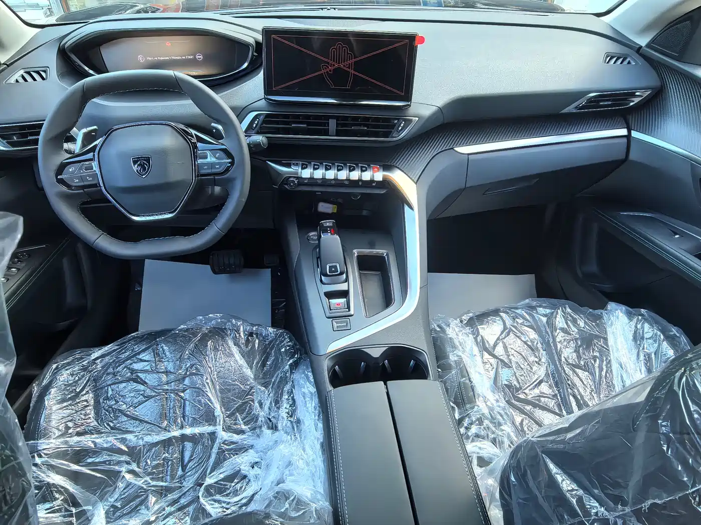 Peugeot 5008 фото 10