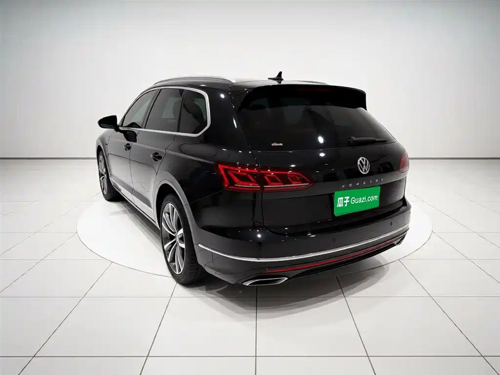 Volkswagen Touareg 2019 3.0TSI Sharp Wisdom Edition China V фото 4