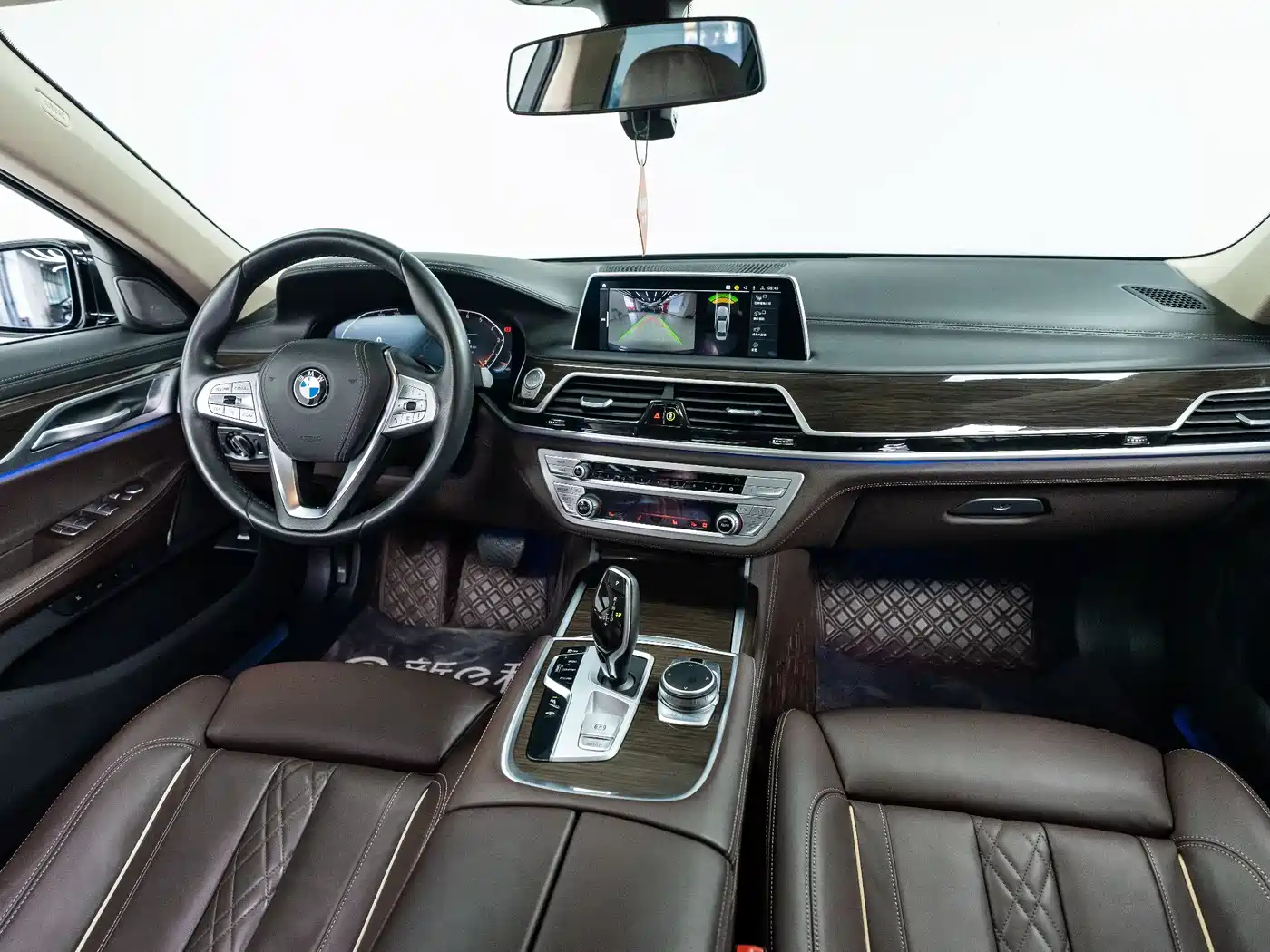 BMW 7 Series 2021 Model 730Li Luxury Package фото 13