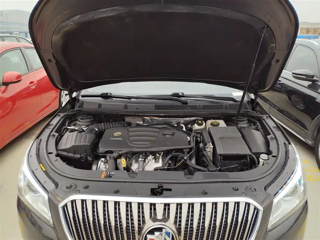 Buick LaCrosse 2013 2.0T SIDI Technology фото 16