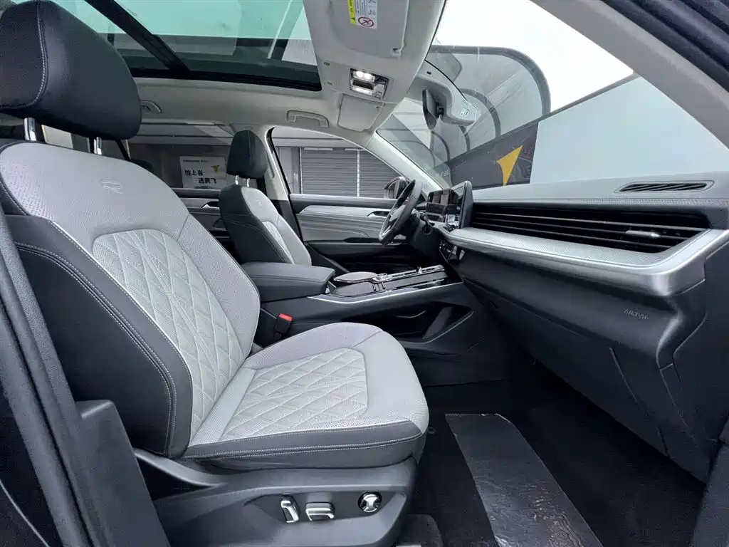 VOLKSWAGEN RANGE PATROL