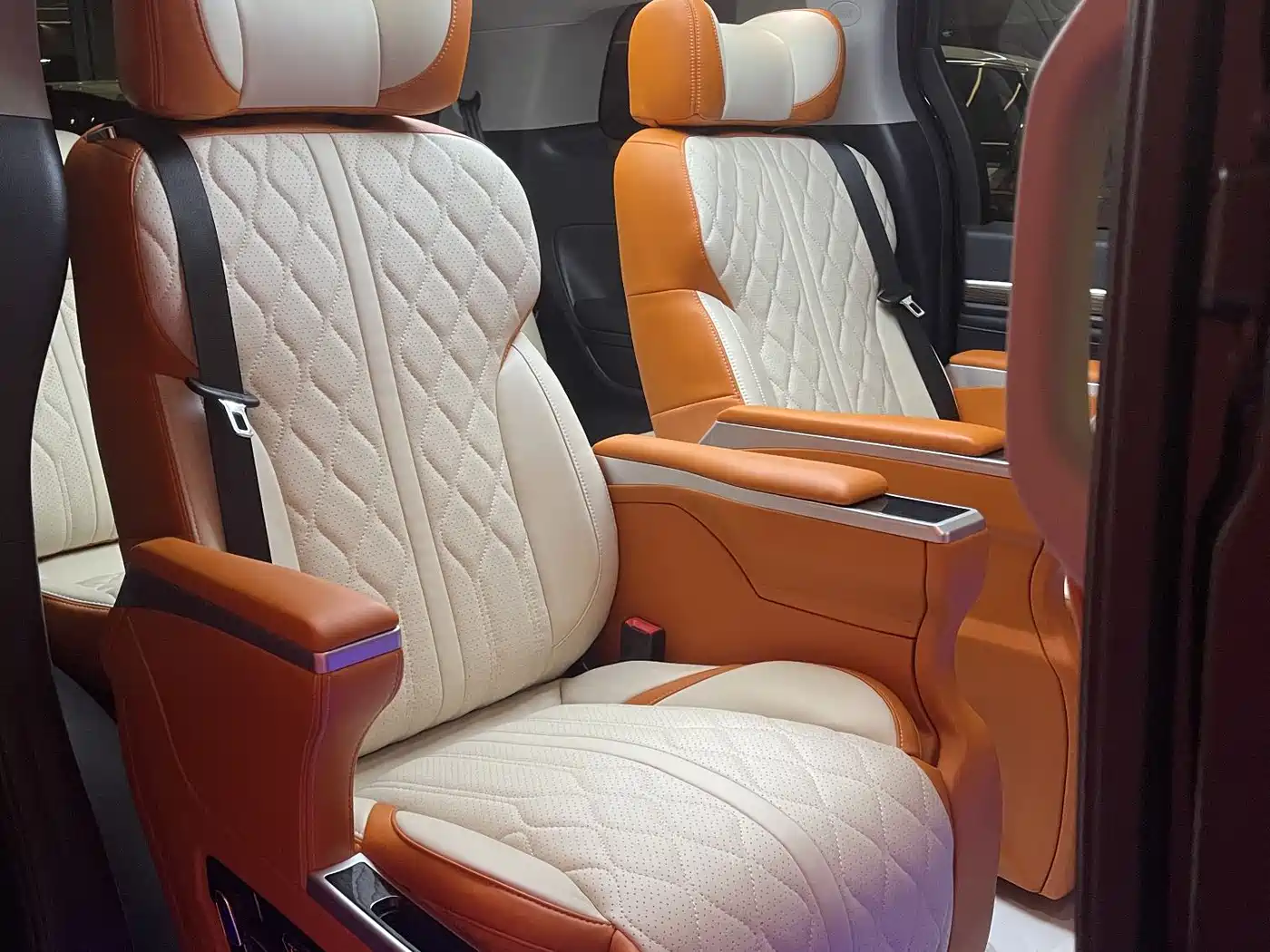 GAC Trumpchi Trumpchi M8 2021 Leading Show Series 390T Luxury Edition фото 14