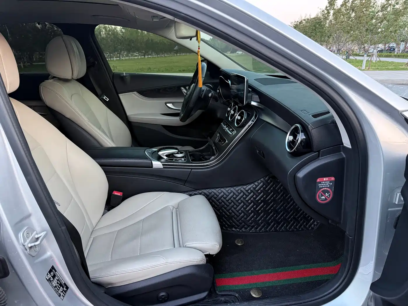 Mercedes-Benz C-Class 2015 C 200 L Sport фото 17