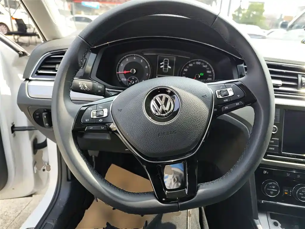 Volkswagen Lamando 2019 280TSI DSG Comfort Edition China VI фото 6