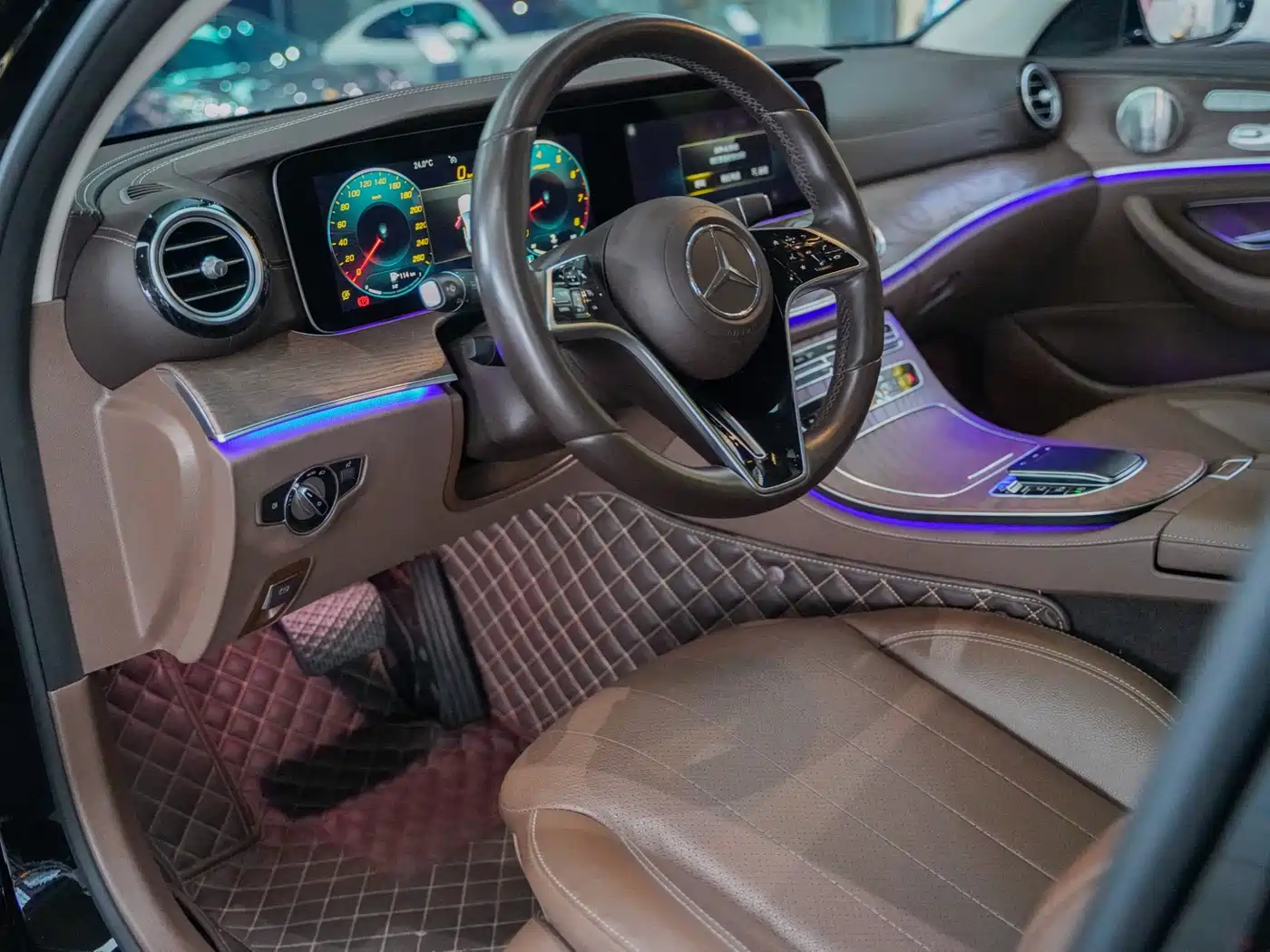 Mercedes-Benz E-Class 2023 Facelift E 300 L Luxury фото 2