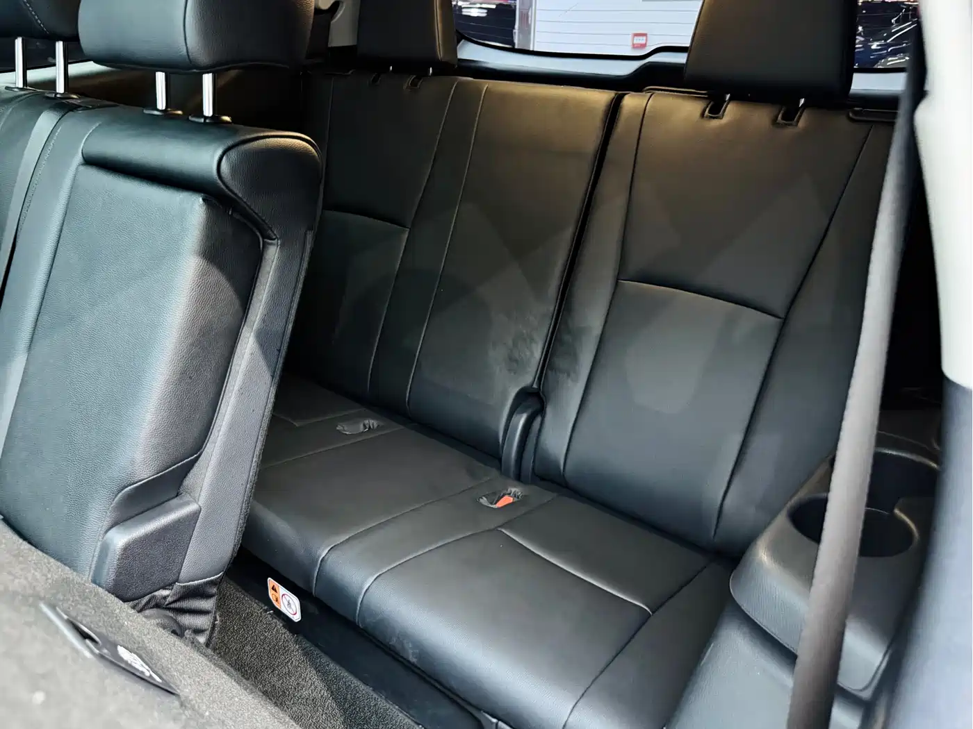 Toyota Highlander 2022 Dual Engine 2.5L 4WD Supreme Edition 7-Seater фото 5