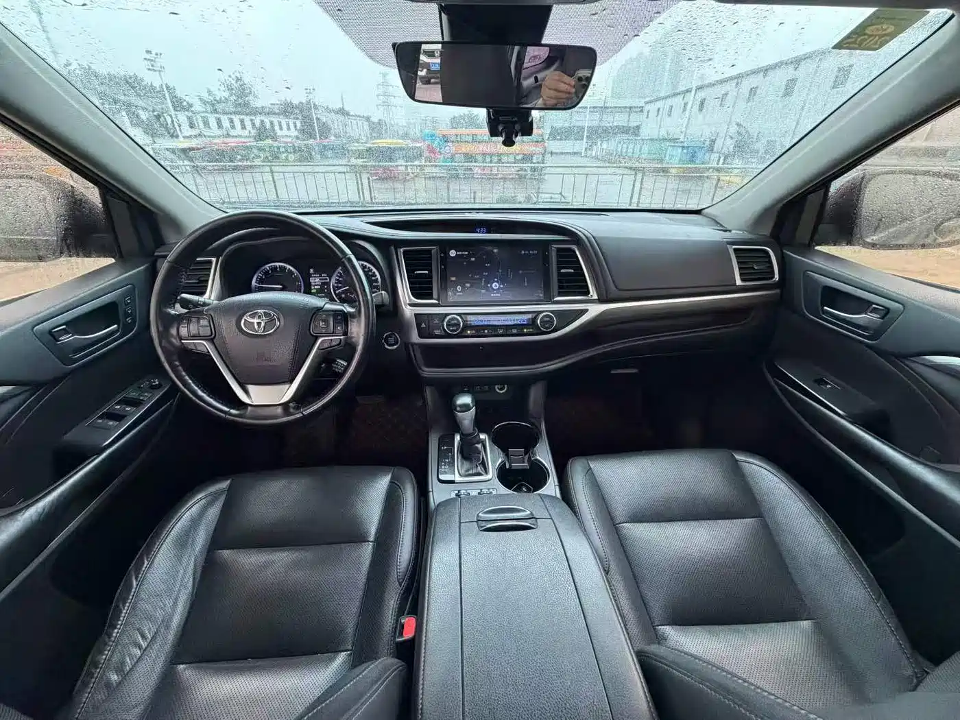 Toyota Highlander 2018 2.0T 4WD Ultimate 7-seater (China V) фото 9