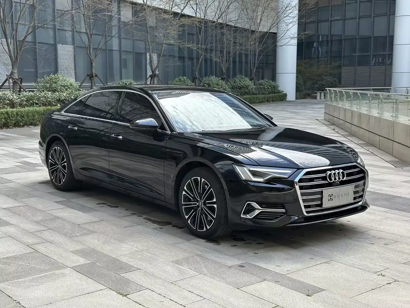 Audi A6L 2024 45 TFSI quattro Premium Elegance фото 4