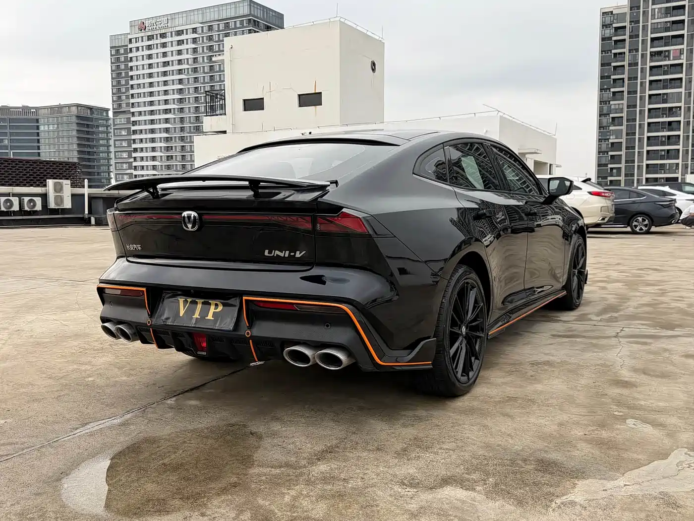 CHANGAN UNI-V