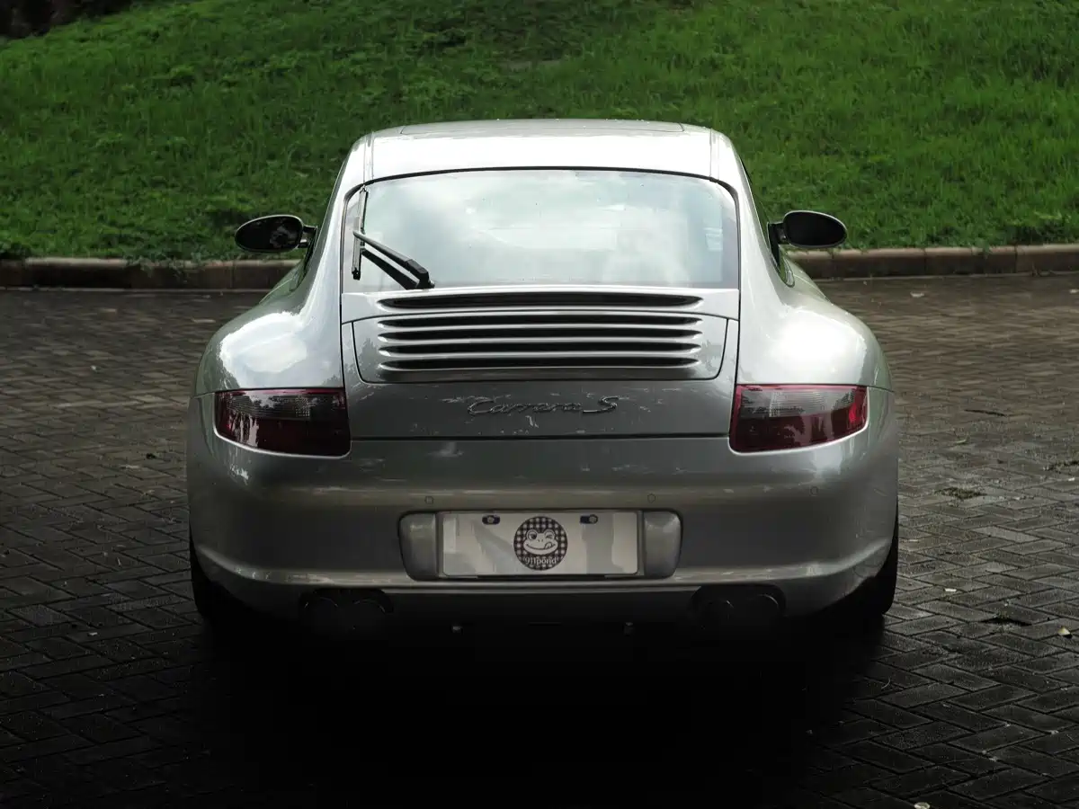 Porsche 911 2005 2005 Model Carrera S MT 3.8L