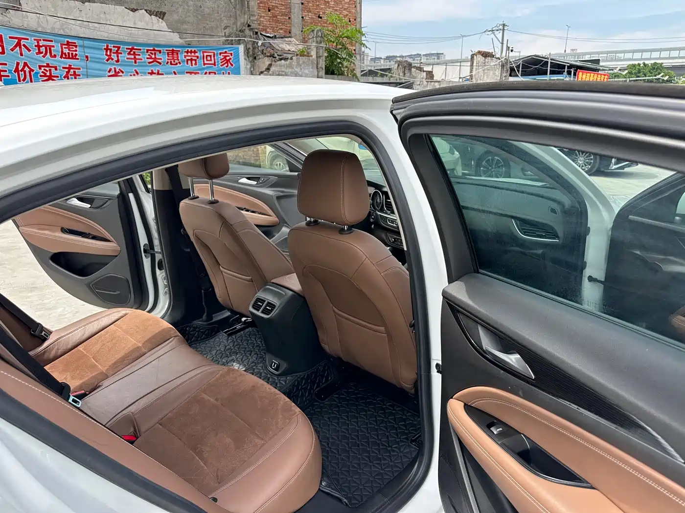 Buick Regal 2019 20T Elite China VI фото 11