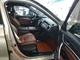 Фото 25 - Honda UR-V
