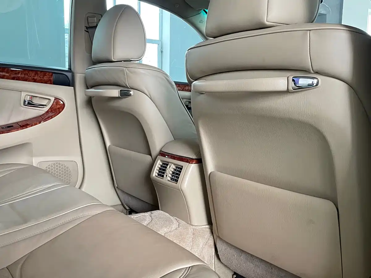 Toyota Crown 2007 2.5L Royal Leather Edition фото 16