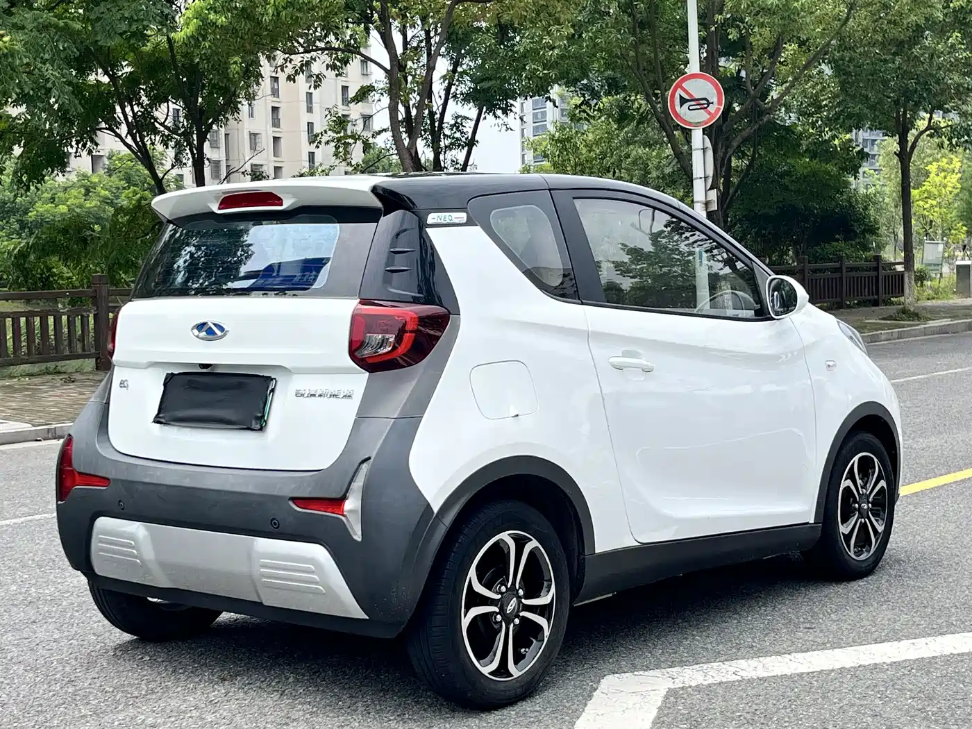 QQ New Energy Little Ant 2020 2019 4-Seater Smart Enjoy Edition 35kWh