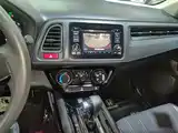 Photo 13 - Honda Vezel