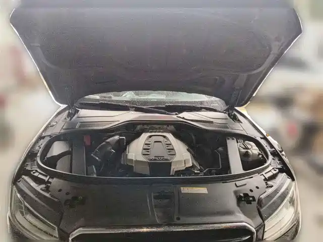 Audi A8 2016 A8L 45 TFSI quattro Luxury — фото 3