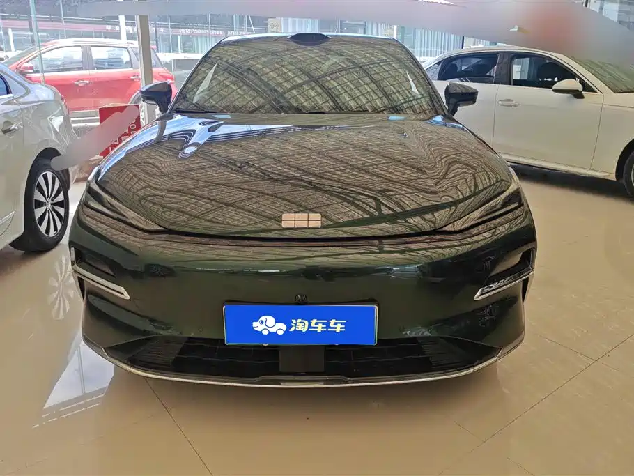 Geely Galaxy Galaxy Xingyao 8 2025 130km EM-P Starship Edition фото 2