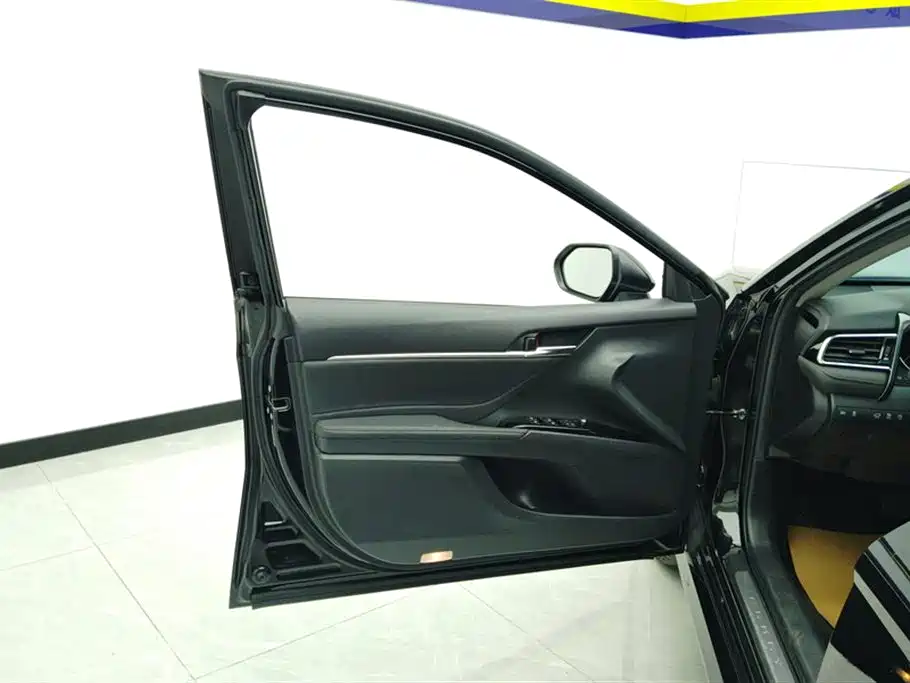 Toyota Camry 2019 Facelift 2.0G Luxury Edition фото 7