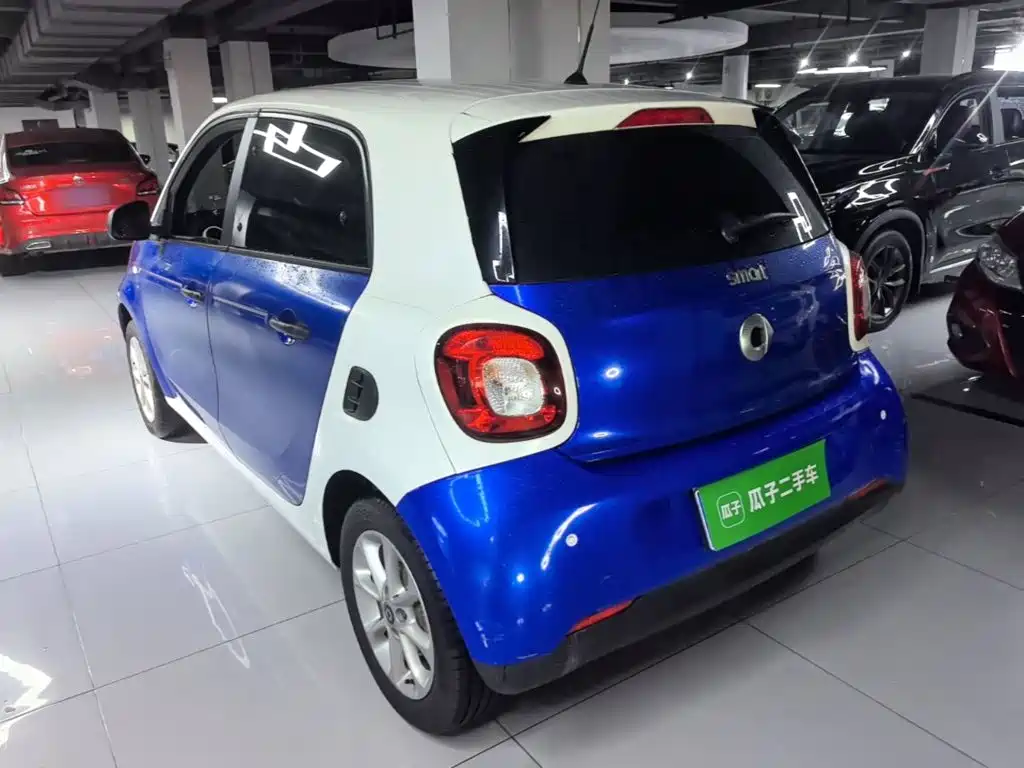 smart forfour 2018 2018 1.0L 52kW Agile Edition