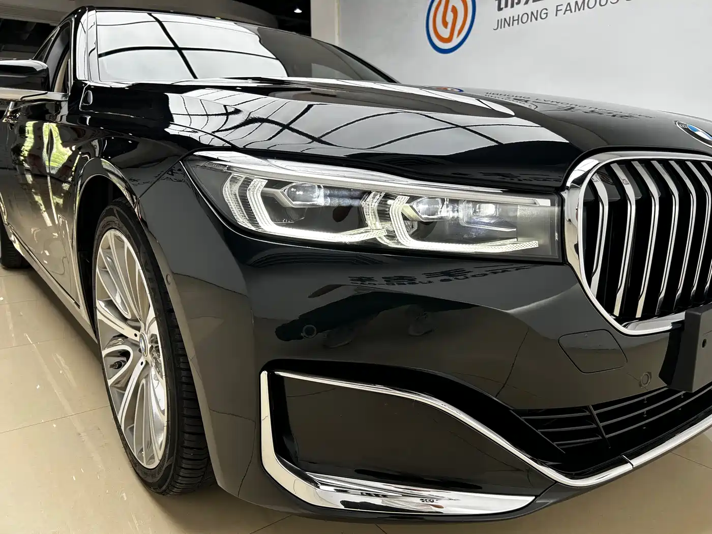 BMW 7 Series 2019 740Li Leading Luxury Package фото 20