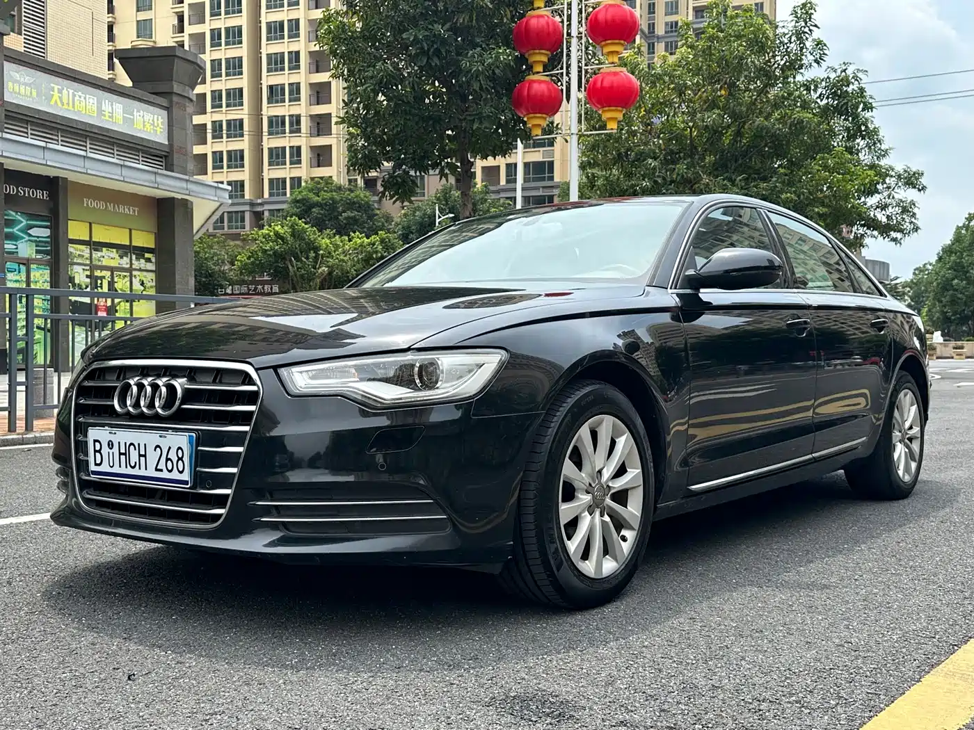 Фото 1 - Audi A6L