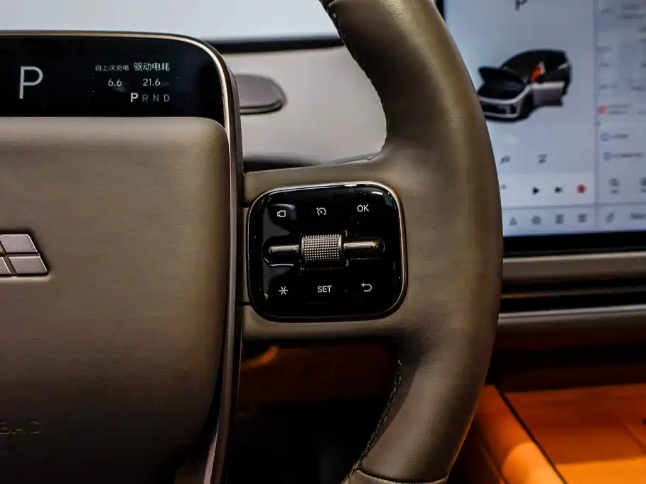 Li Auto Li i8 2025 2025 Standard Edition