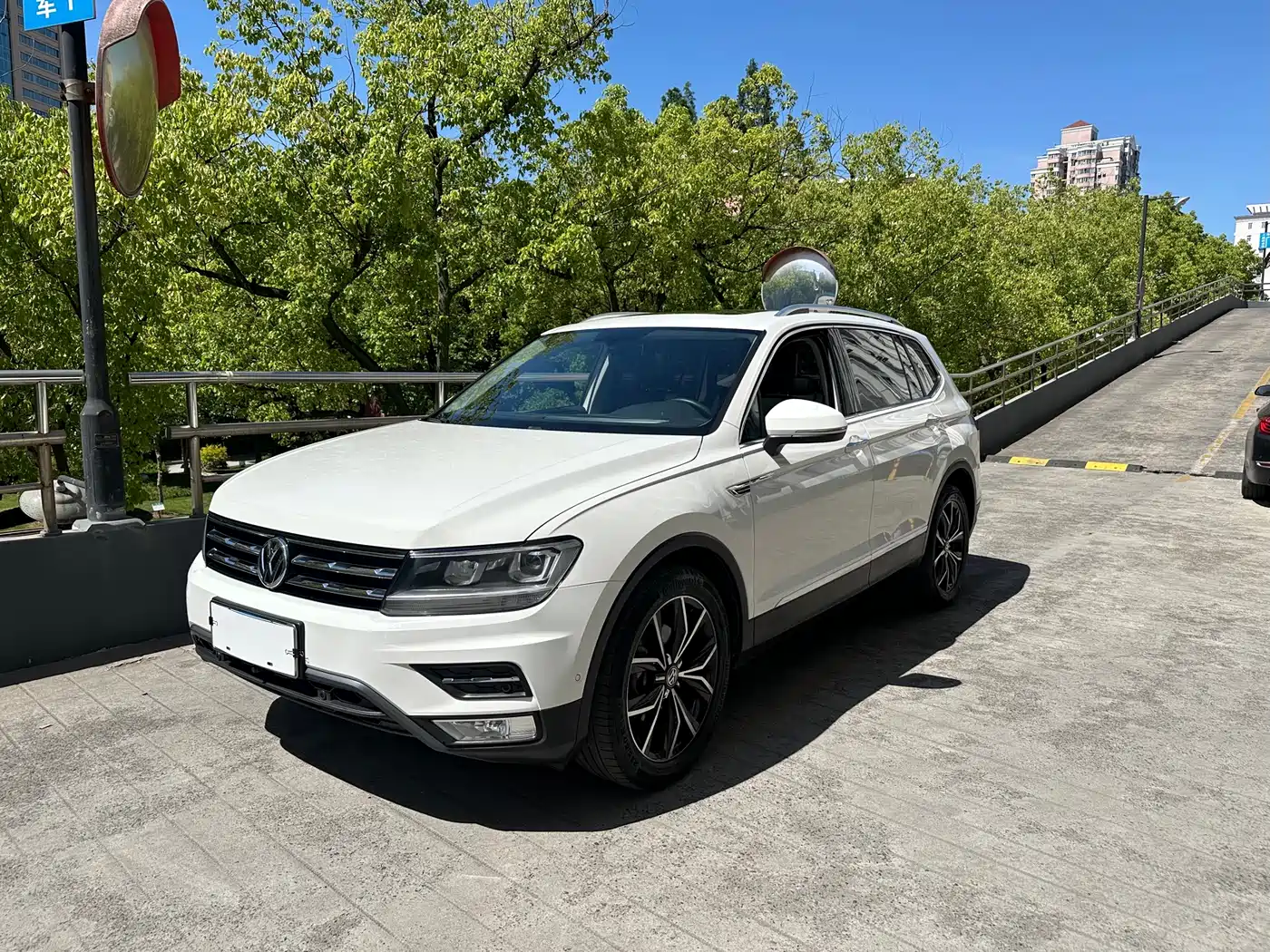 Volkswagen Tiguan L 2020 330TSI Auto 2WD Smart Luxury China VI