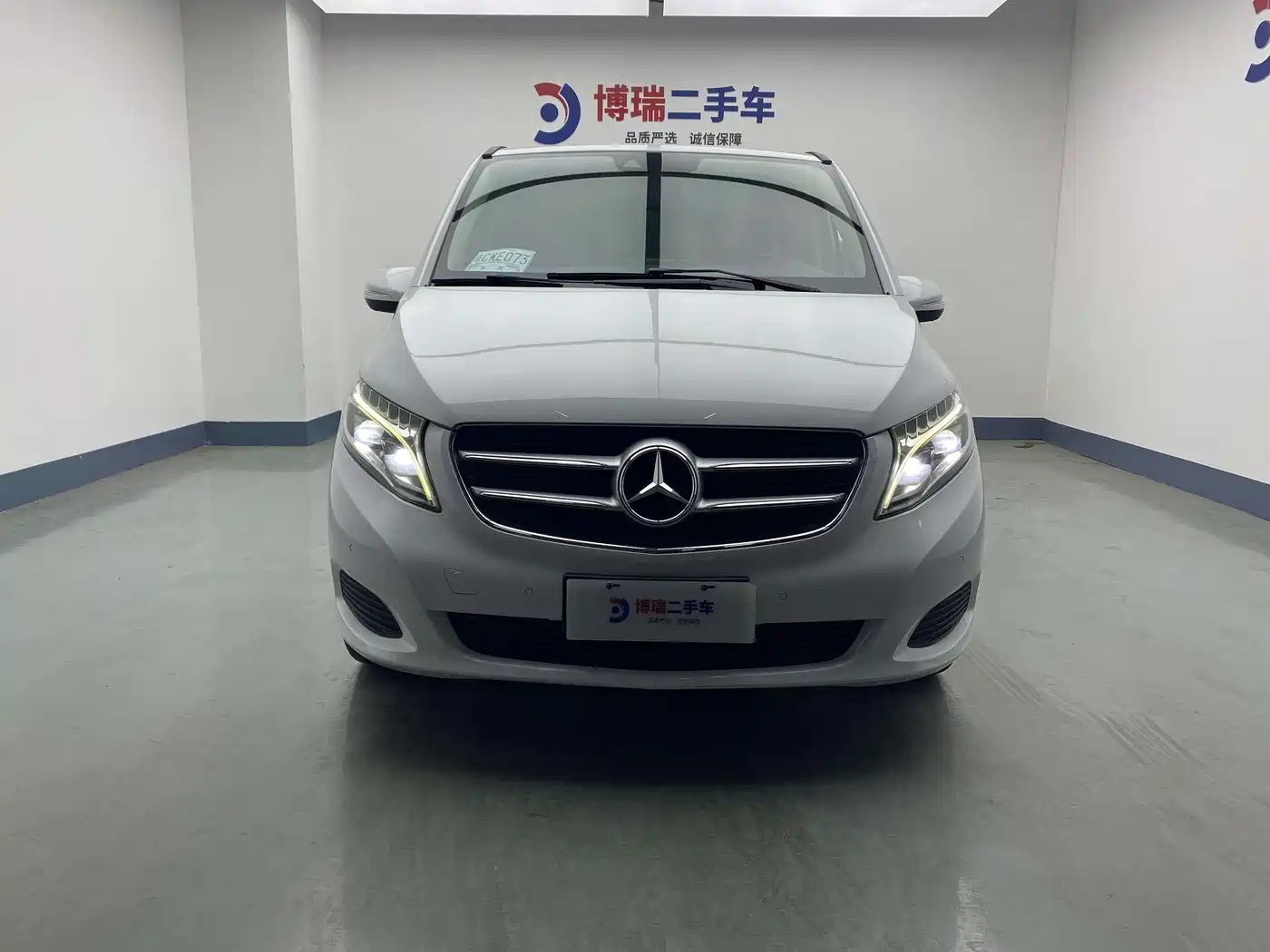 Mercedes-Benz V-Class 2016 V 260 Navigator фото 2