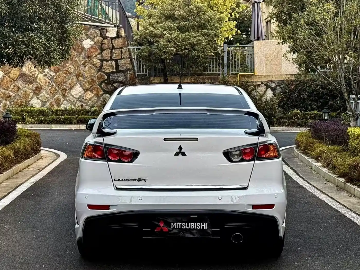 Mitsubishi Lancer EX 2013 ZhiShang Edition 1.8L CVT Luxury фото 8
