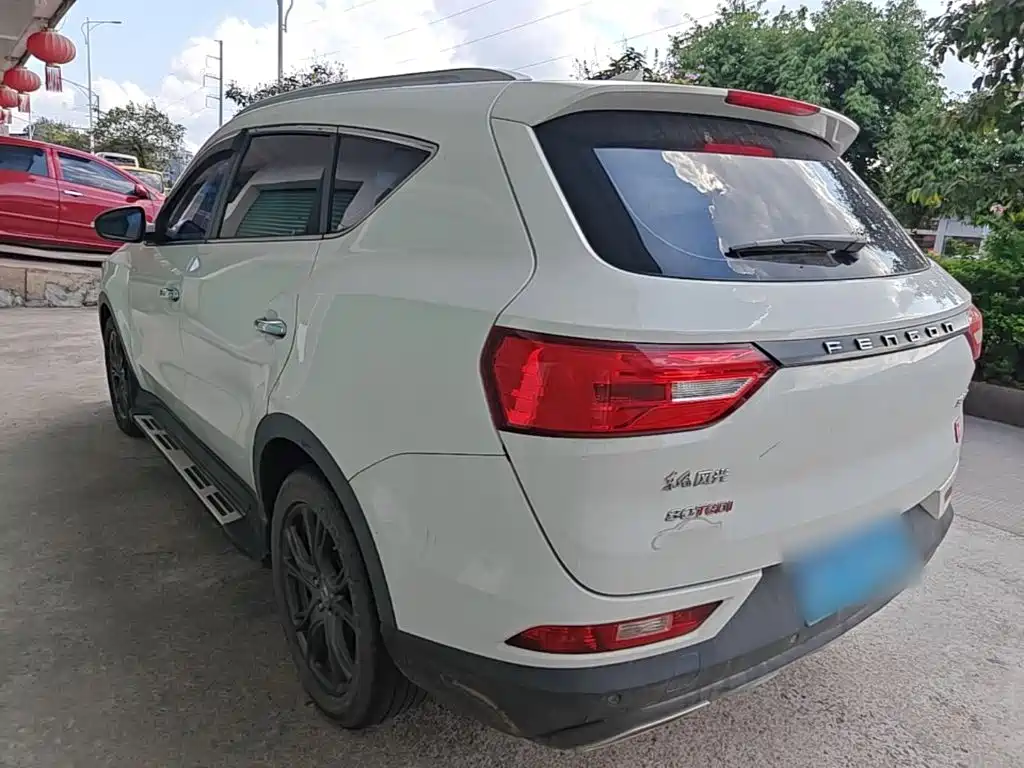 Dongfeng Fengguang Fengguang 580Pro 2020 2020 280TGDI CVT Intelligent Leader