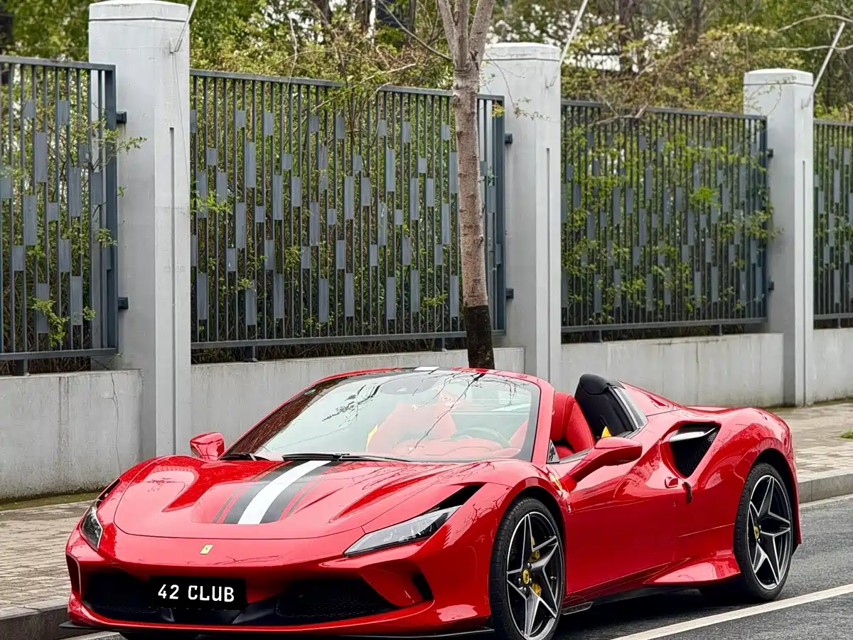 Ferrari F8 2021 2020 Spider 3.9T V8
