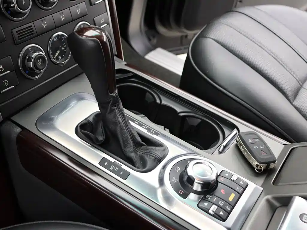 Фото 9 - Land Rover Range Rover