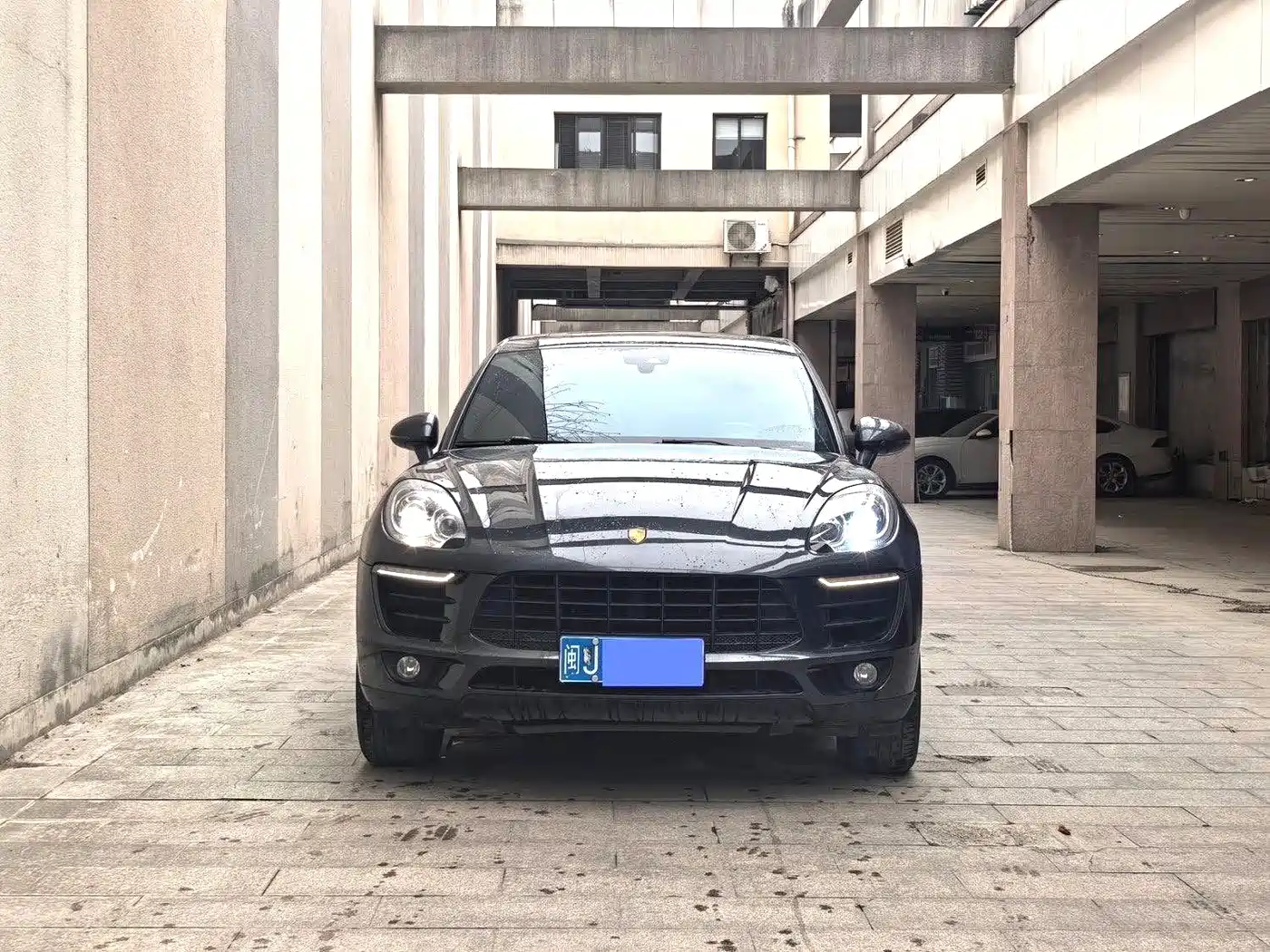 Porsche Macan 2017 Macan 2.0T фото 2