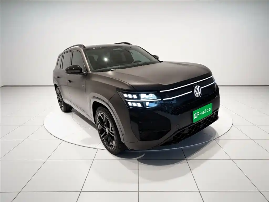 Volkswagen Teramont 2025 Teramont Pro 450TSI 4WD Summit Edition фото 22