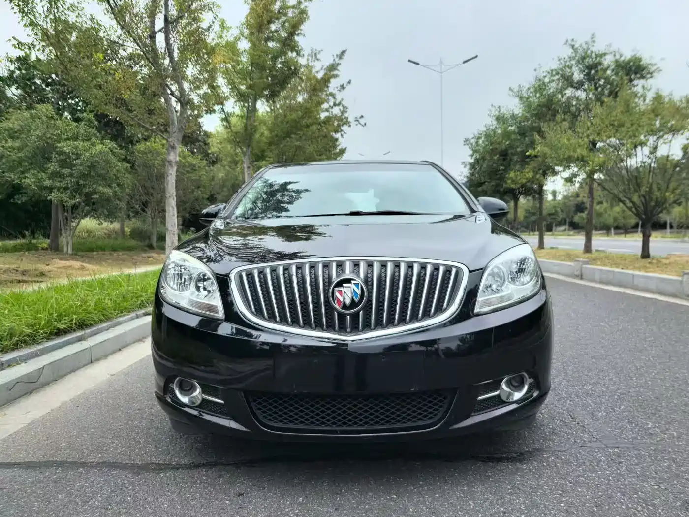 Buick Excelle 2013 GT 1.6L Automatic Fashion Edition фото 2