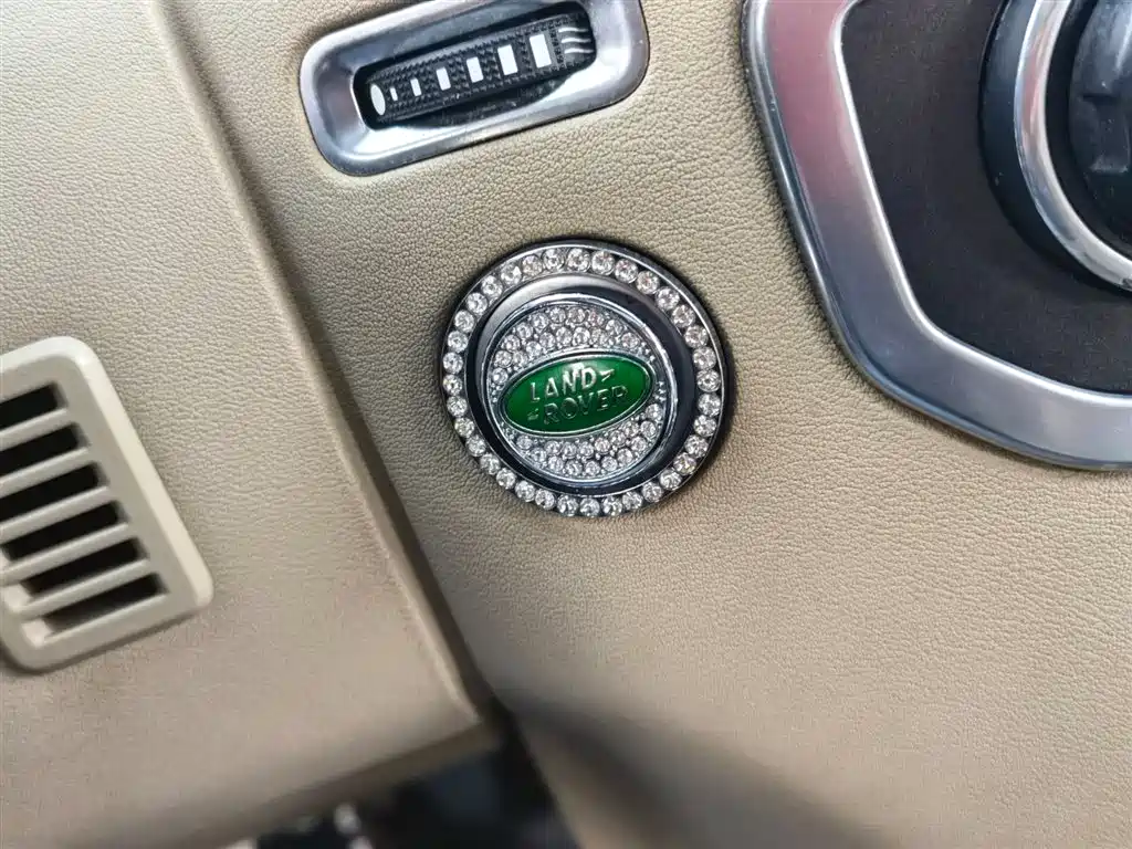 Land Rover Discovery 2012 3.0 SDV6 HSE Diesel фото 20