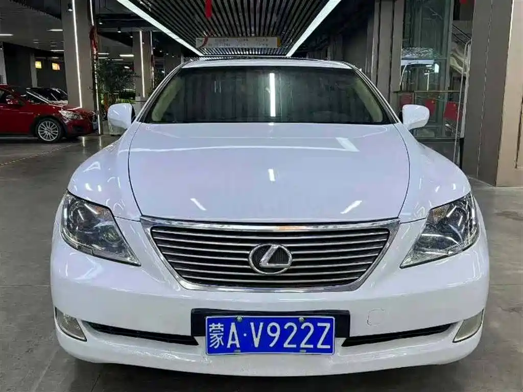 Lexus LS 2006 460L