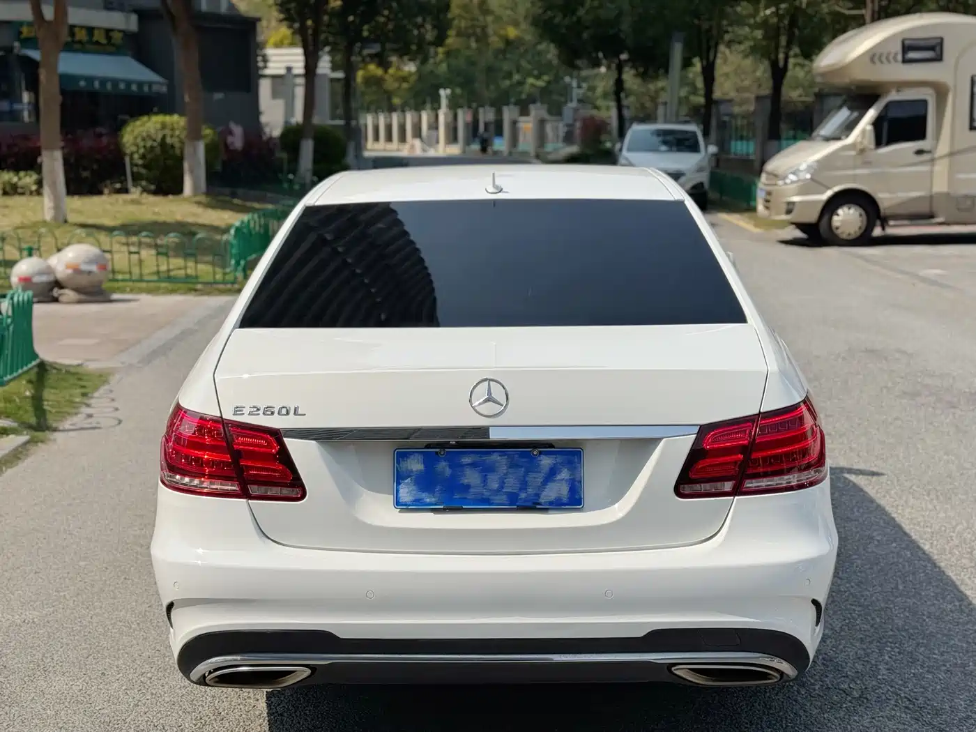 Mercedes-Benz E-Class 2015 E 260 L Sport фото 5