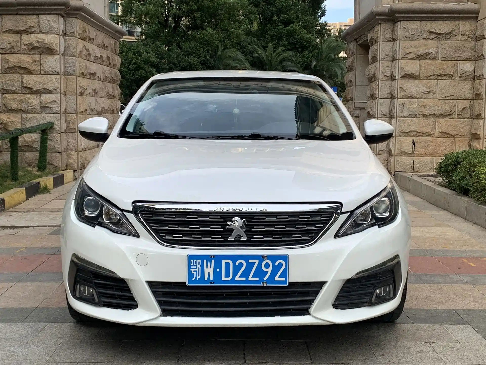 Photo 2 - Peugeot 308