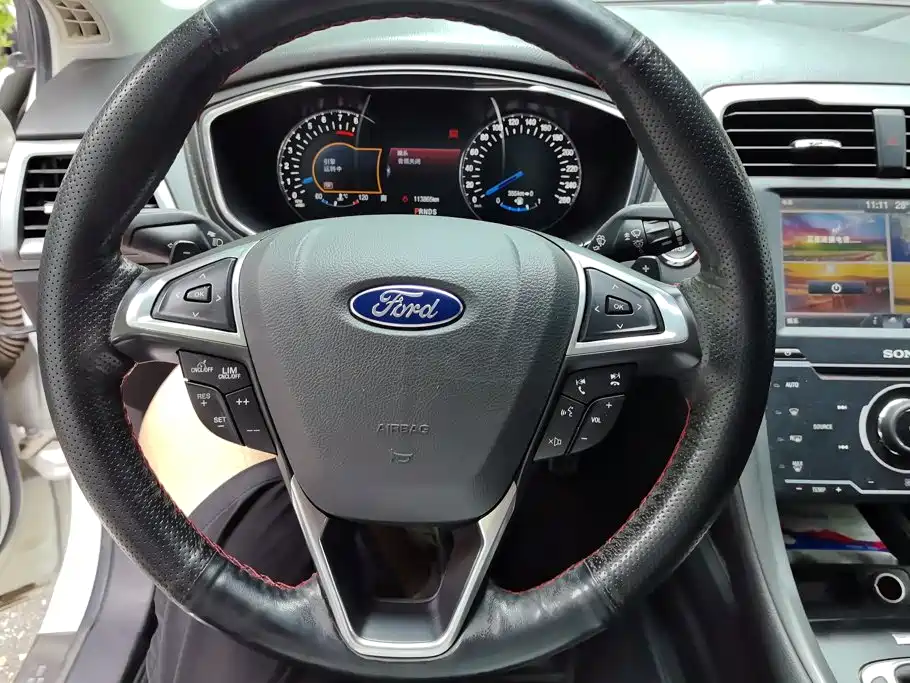 Ford Mondeo 2014 2013 2.0L GTDi240 Luxury Sport