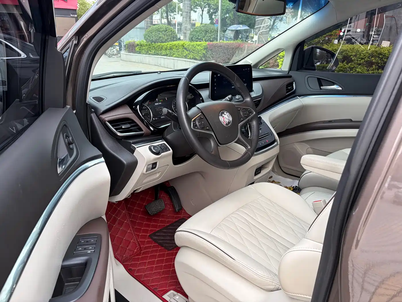 BUICK GL8