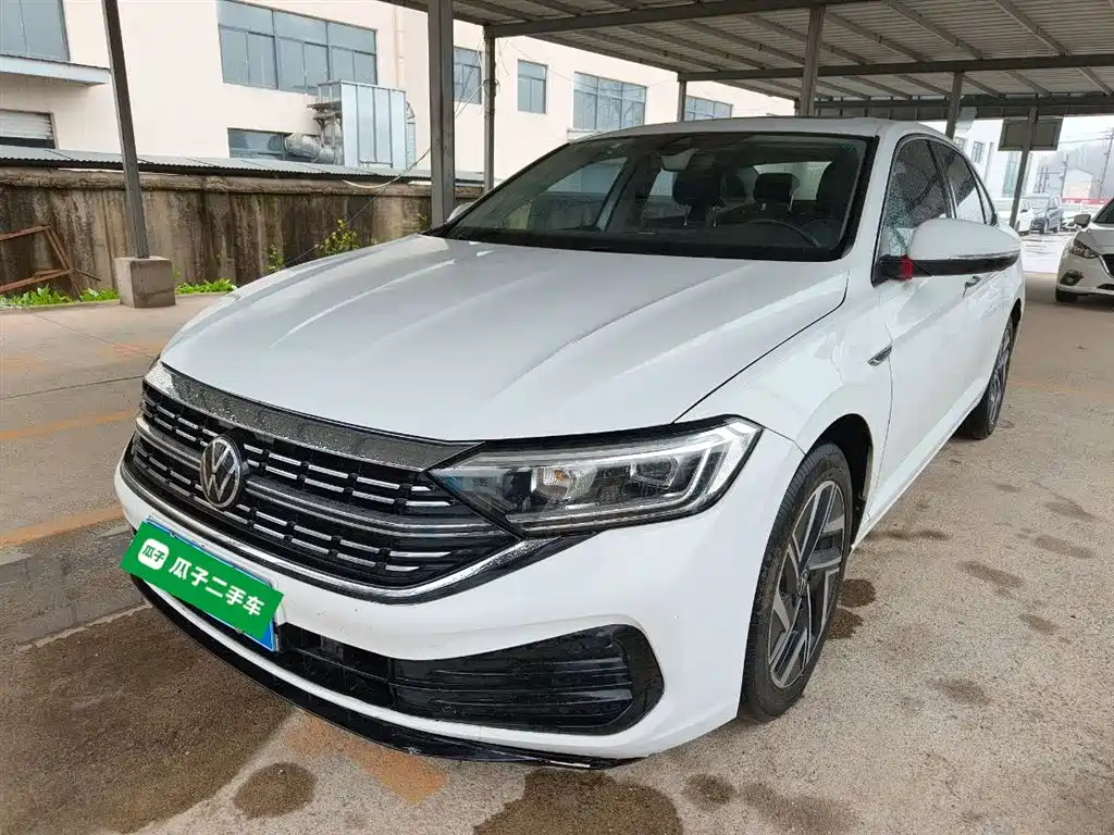 Volkswagen Sagitar 2023 Model Year 200TSI DSG Surpass Edition фото 2